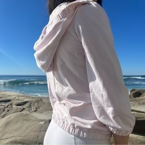 🤍baby pink Burberry jacket🤍